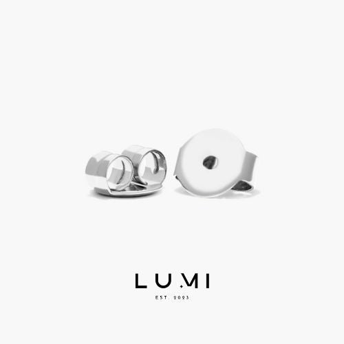 LUMI 18k Solid Gold - 4.01 carat, IGI Lab Grown Diamond Stud Earring